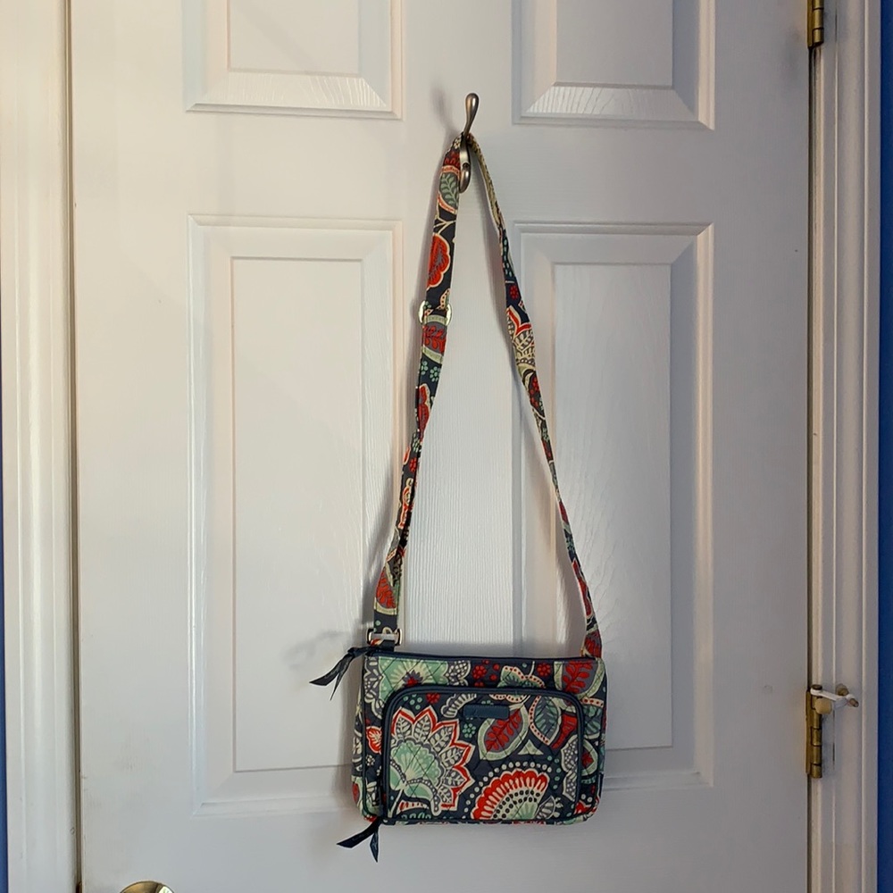 Vera Bradley crossbody bag